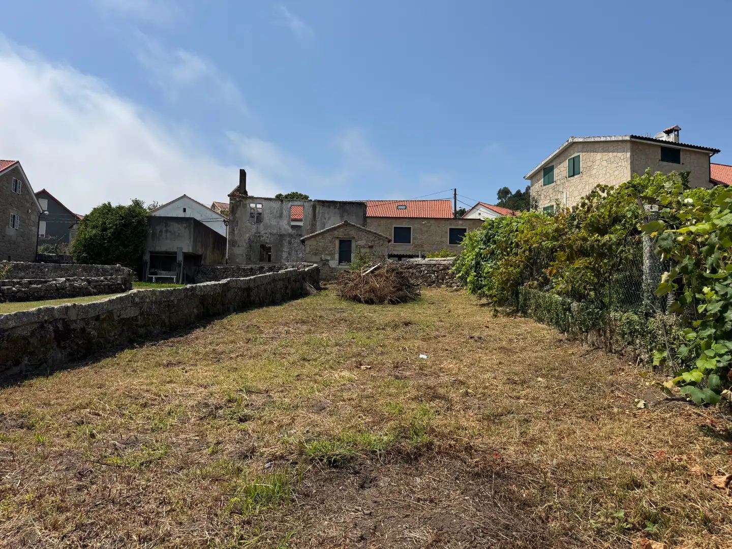Houses for sale in Muros