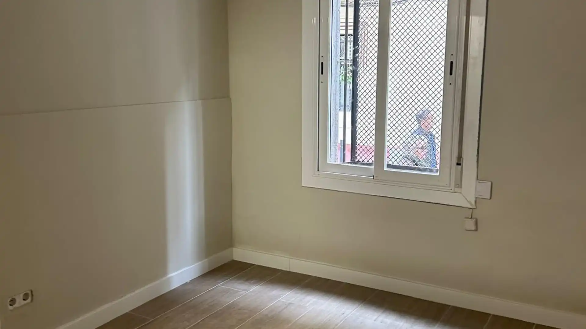 Bedroom of Flat for sale in  Barcelona Capital