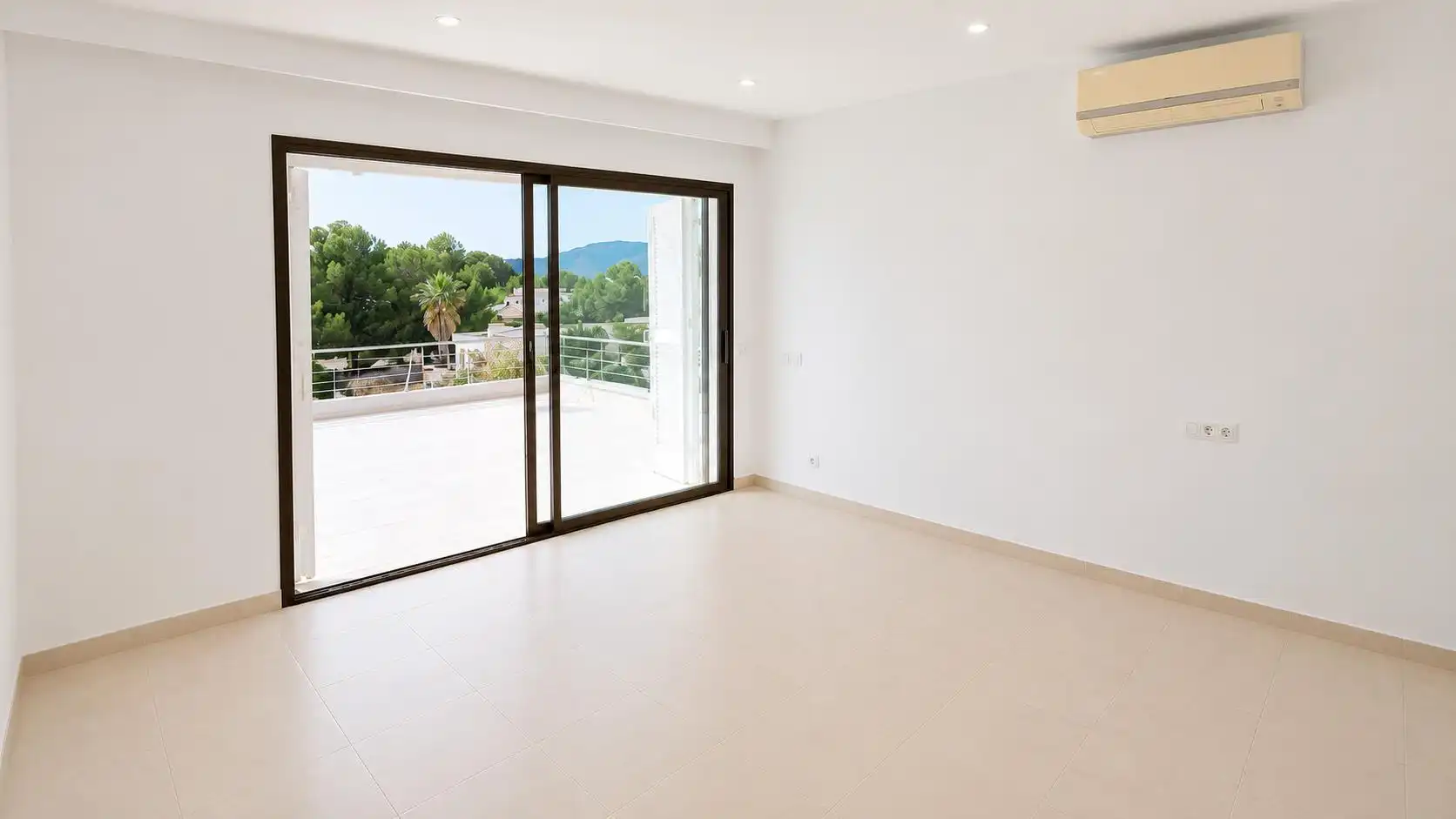 Terrassa de Casa o xalet en venda en Calvià amb Aire condicionat, Calefacció i Jardí privat