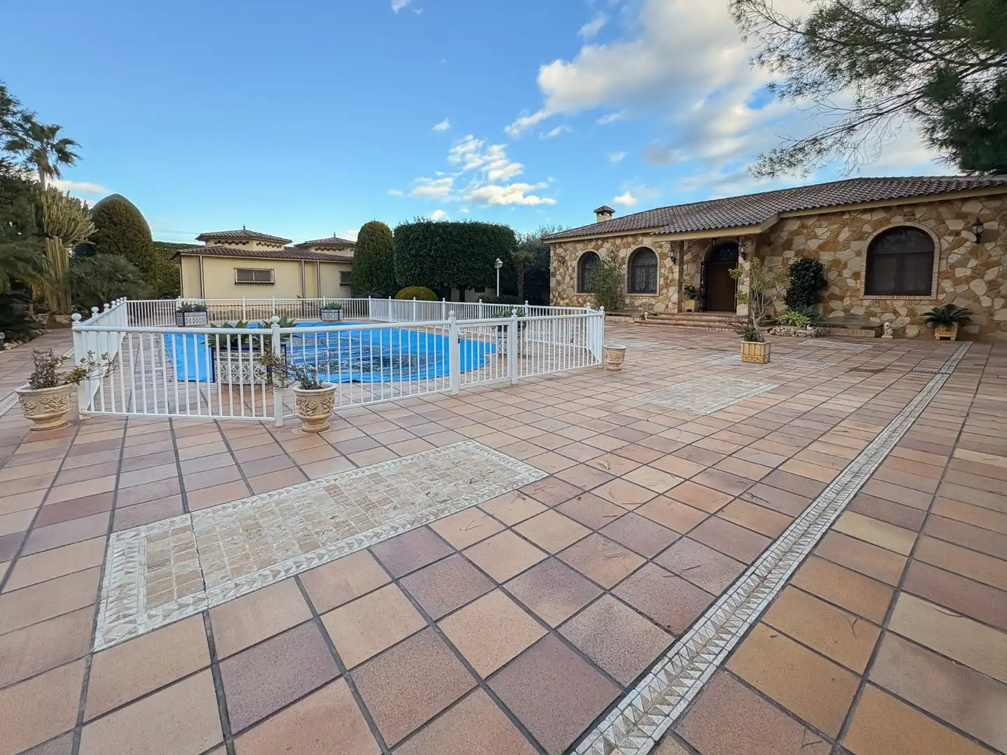 Piscina de Finca rústica en venta en Elche / Elx con Aire acondicionado, Terraza y Trastero