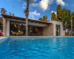 Piscina de Casa o xalet en venda en El Puerto de Santa María amb Aire condicionat, Jardí privat i Piscina