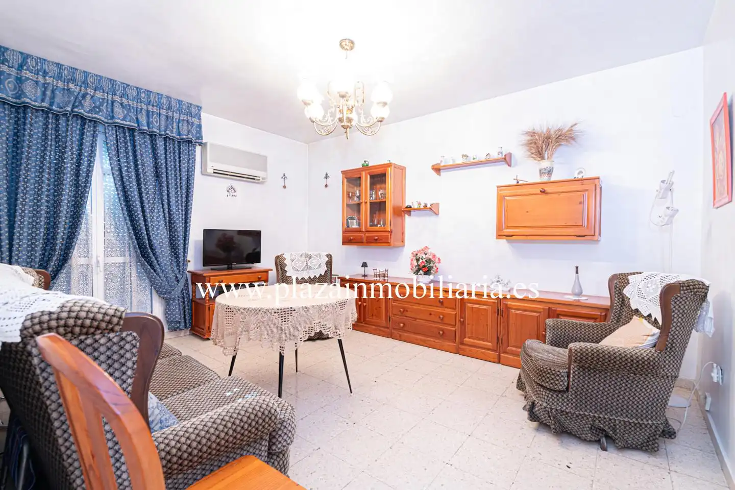 Living room of Flat for sale in Lucena  with Air Conditioner, Terrace and Balcony