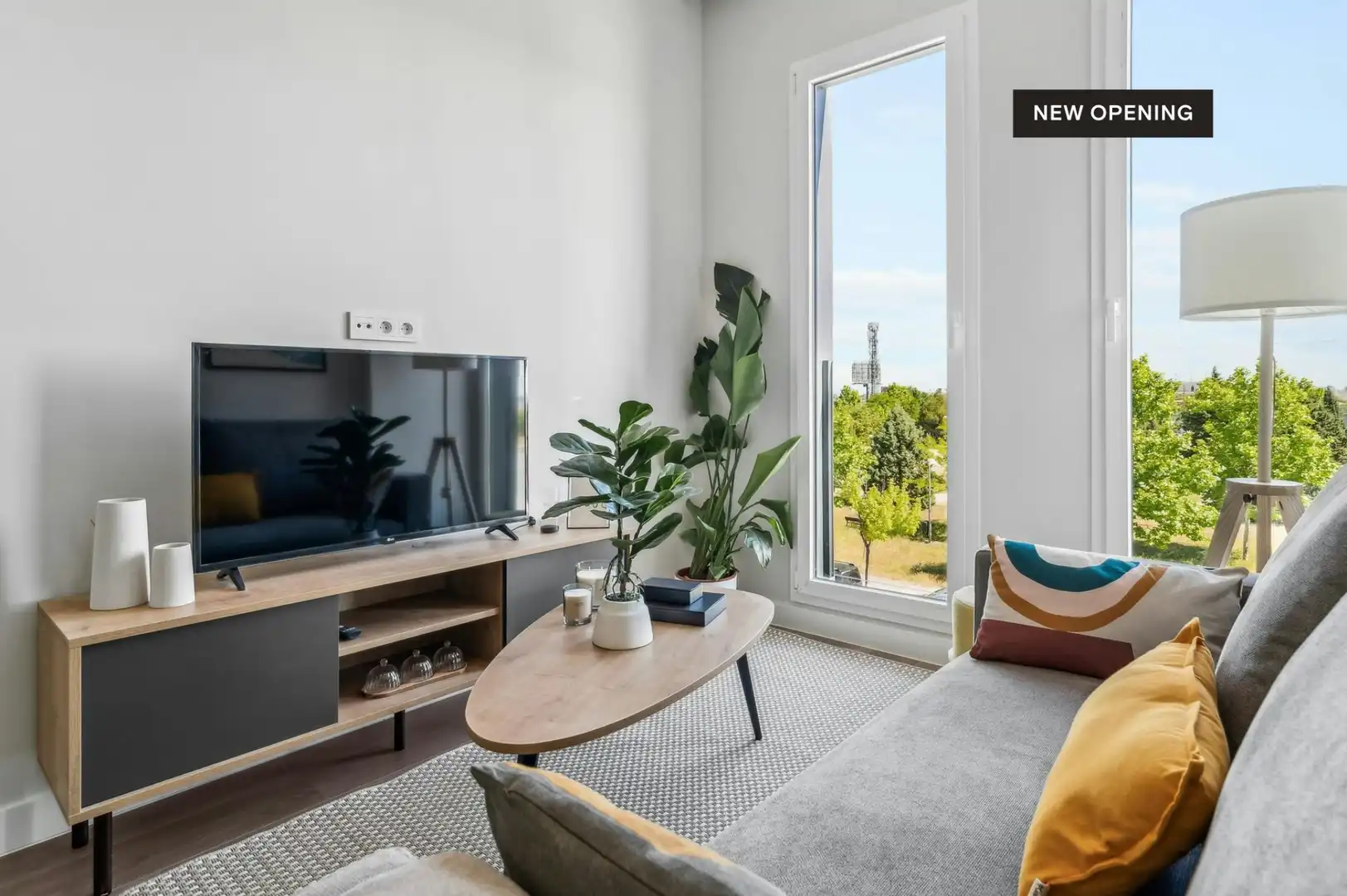 Wohnzimmer von Wohnung zur Miete in Madrid mit Klimaanlage, Heizung und Privatgarten