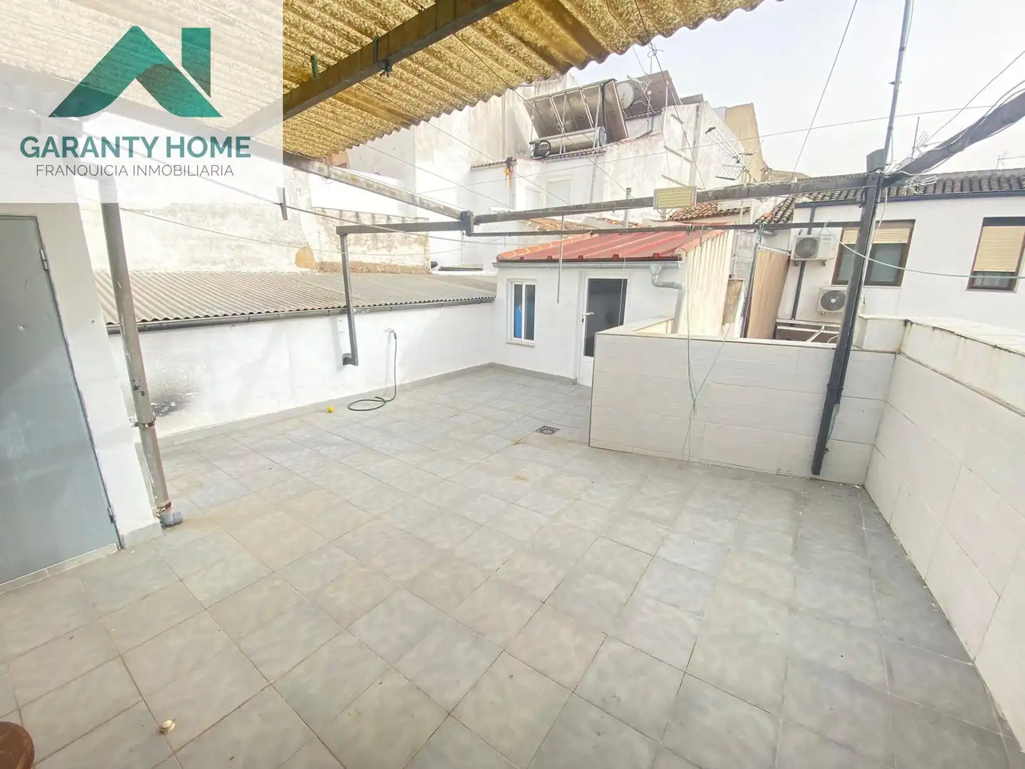 Vista exterior de Casa o chalet en venta en Martos con Aire acondicionado, Calefacción y Terraza