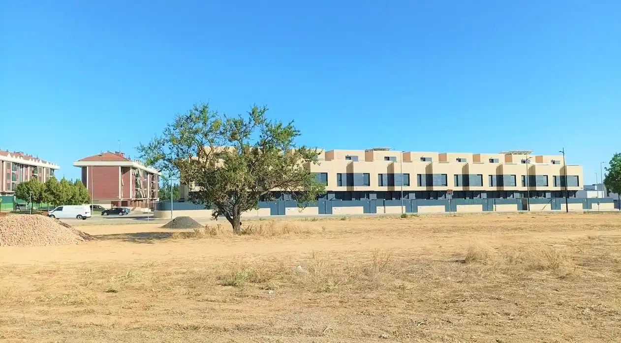 Terreny residencial en venda a Avenida de Suecia, imagen 2