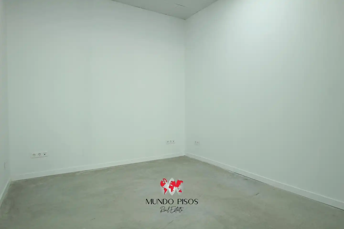 Local comercial en venda a Llevant, imagen 12