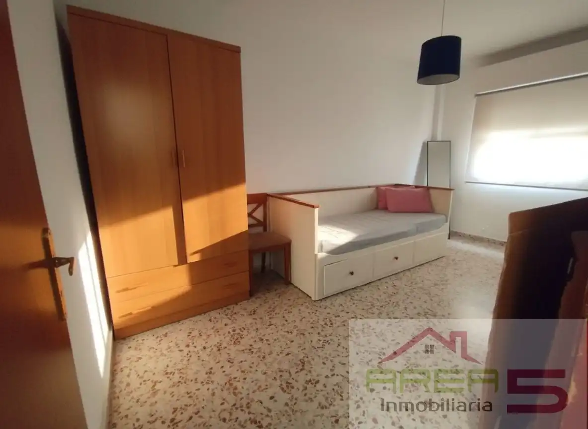 Sala de estar de Piso de alquiler en Mérida con Aire acondicionado, Amueblado y Horno
