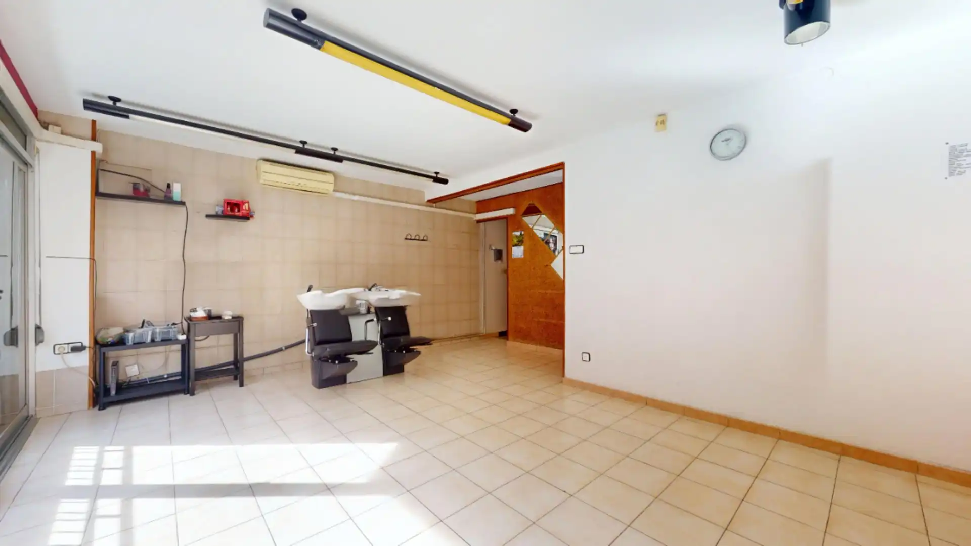 Flat for sale in Barcelona  with Air Conditioner, Terrace and Balcony