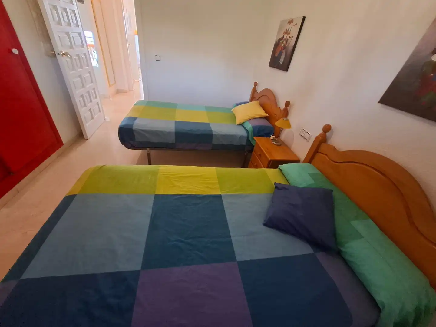 Habitación de Apartamento de alquiler en Benalmádena con Terraza, Amueblado y Piscina comunitaria
