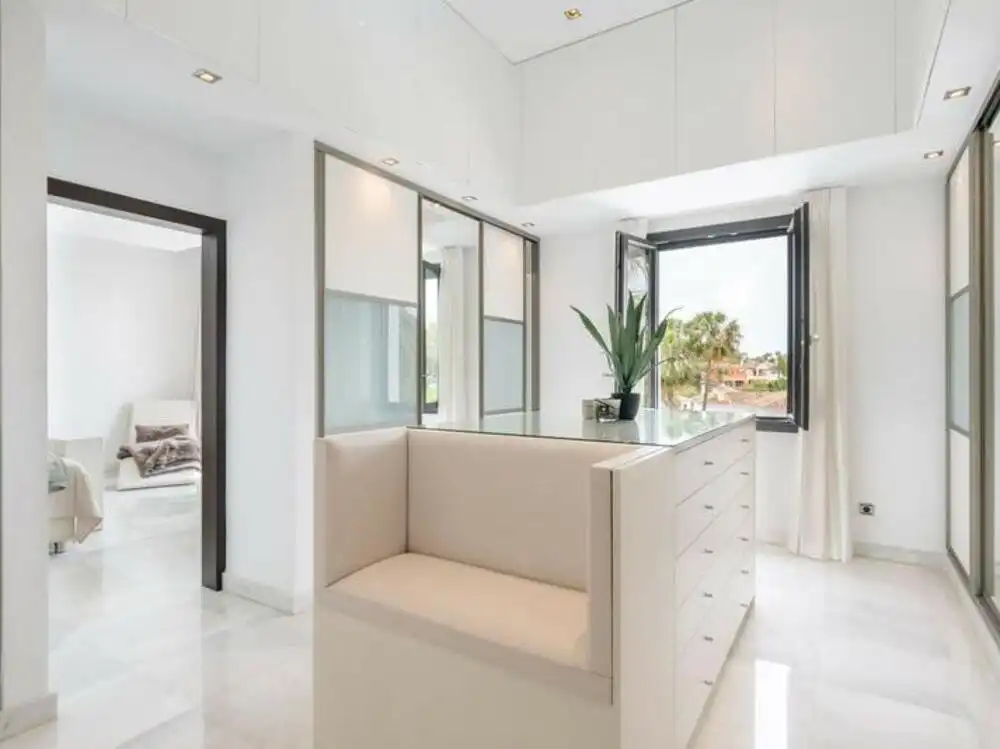 Bedroom of Houses for rent in Marbella  with Air Conditioner, Private garden and Terrace