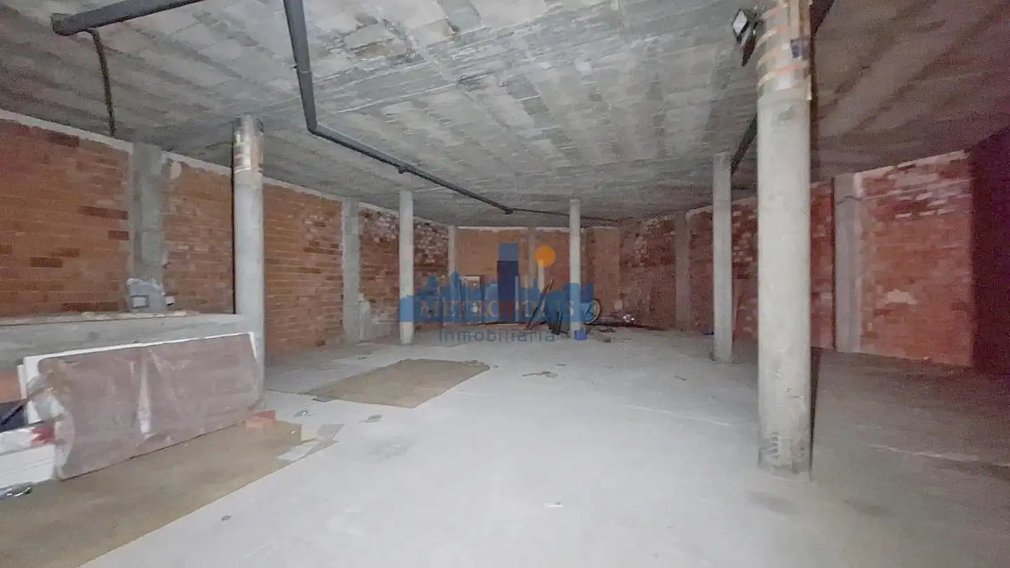 Local comercial de lloguer a Carrer Federico García Lorca, imagen 5