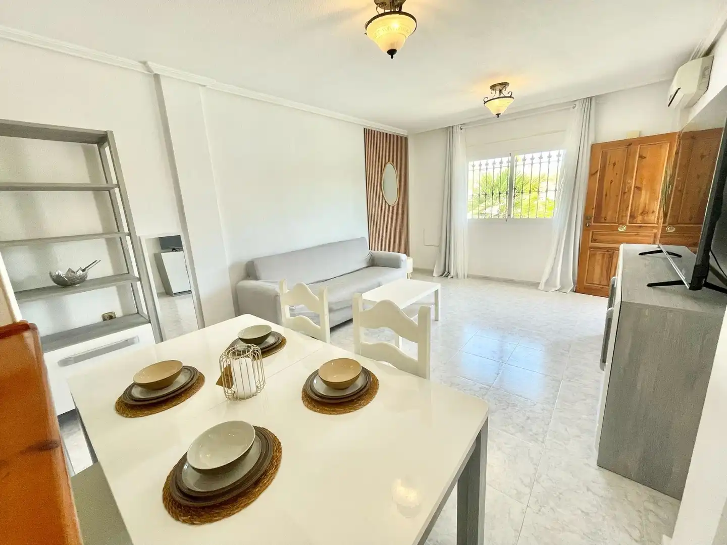 Sala de estar de Casa o chalet de alquiler en Orihuela con Aire acondicionado, Calefacción y Terraza