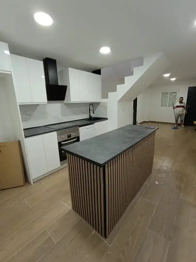 Cocina de Casa o chalet de alquiler en Castellón de la Plana / Castelló de la Plana con Aire acondicionado, Calefacción y Lavadora