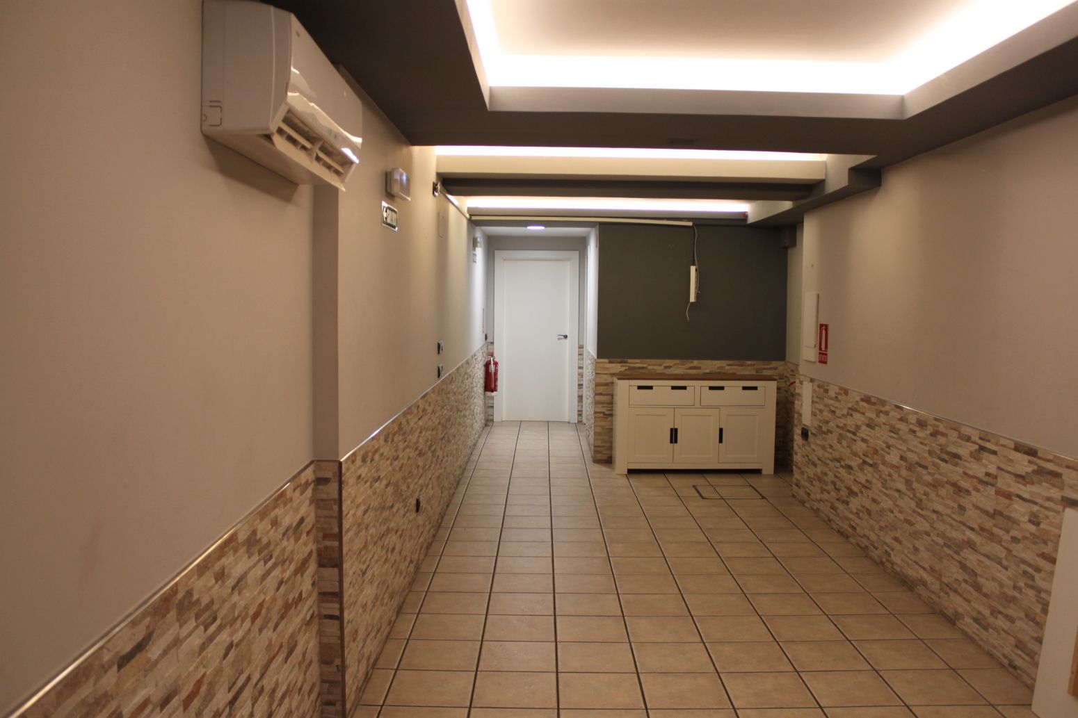 Local de lloguer en  Pamplona / Iruña amb Aire condicionat