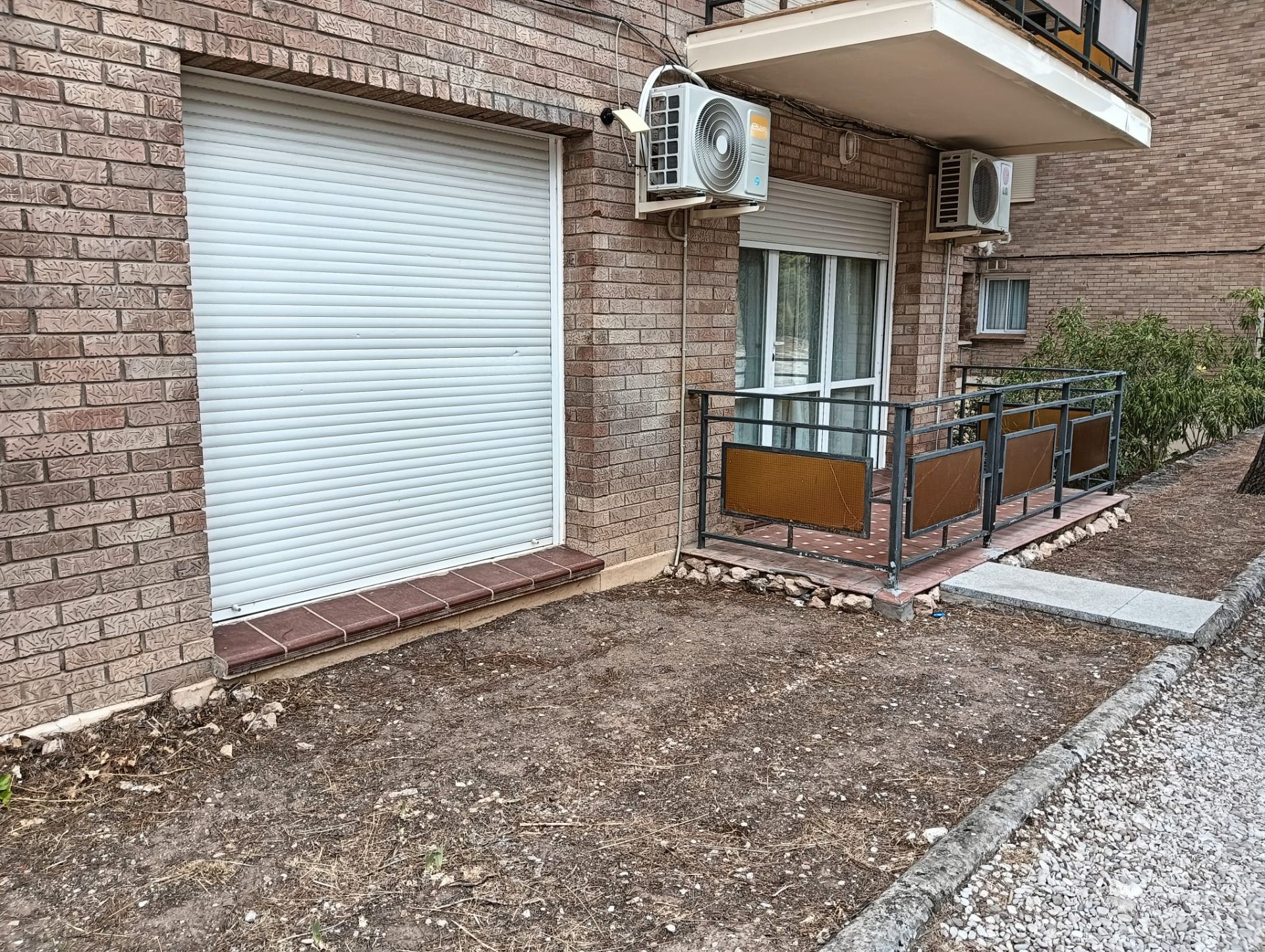 Exterior view of Apartment for sale in Albalate de Zorita  with Air Conditioner, Heating and Terrace