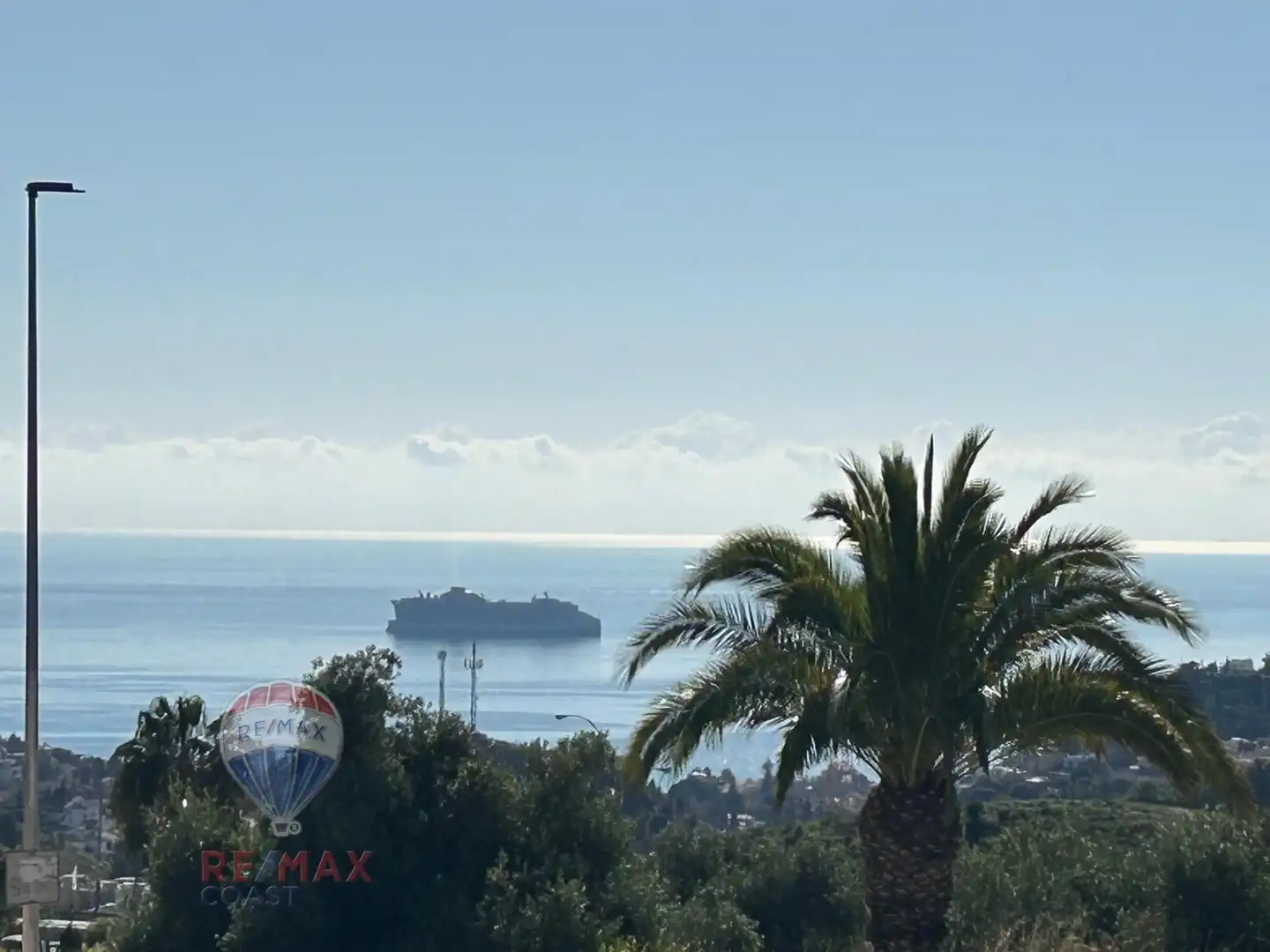 Außenansicht von Residential zum Verkauf in Málaga