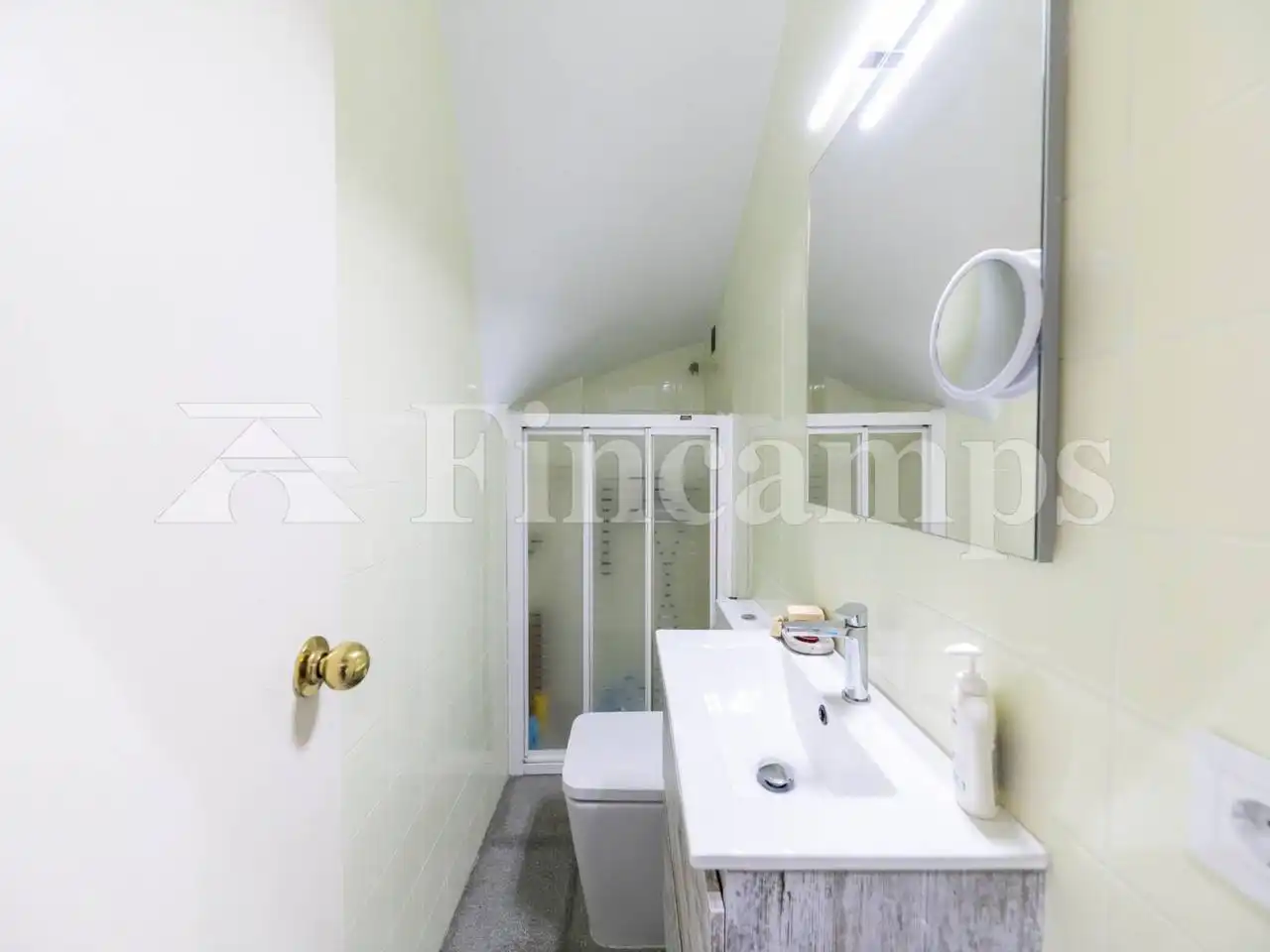 Baño de Casa o chalet en venta en Sabadell con Aire acondicionado, Calefacción y Jardín privado