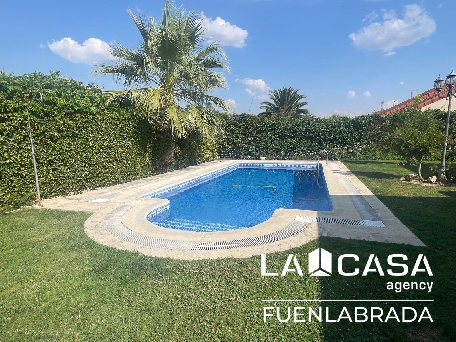 Casa o xalet en venda a Calle Puerta de Hierro, Novés