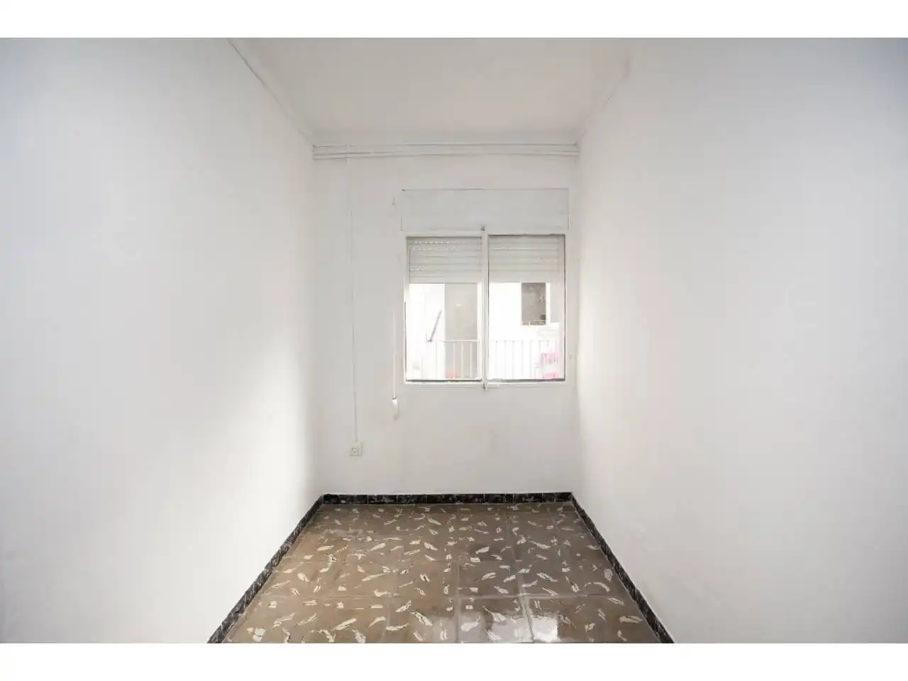 Habitación de Piso en venta en Girona con Balcón