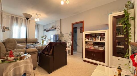 Foto 4 de Piso en venta en Poleares, Lucena