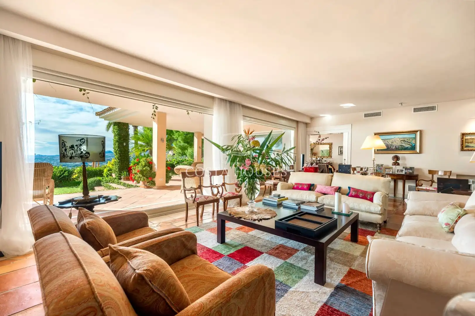 Sala de estar de Casa o chalet en venta en Altea con Aire acondicionado, Jardín privado y Terraza