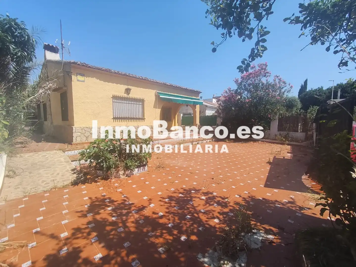 Exterior view of Houses for sale in Gandia  with Private garden and Swimming Pool