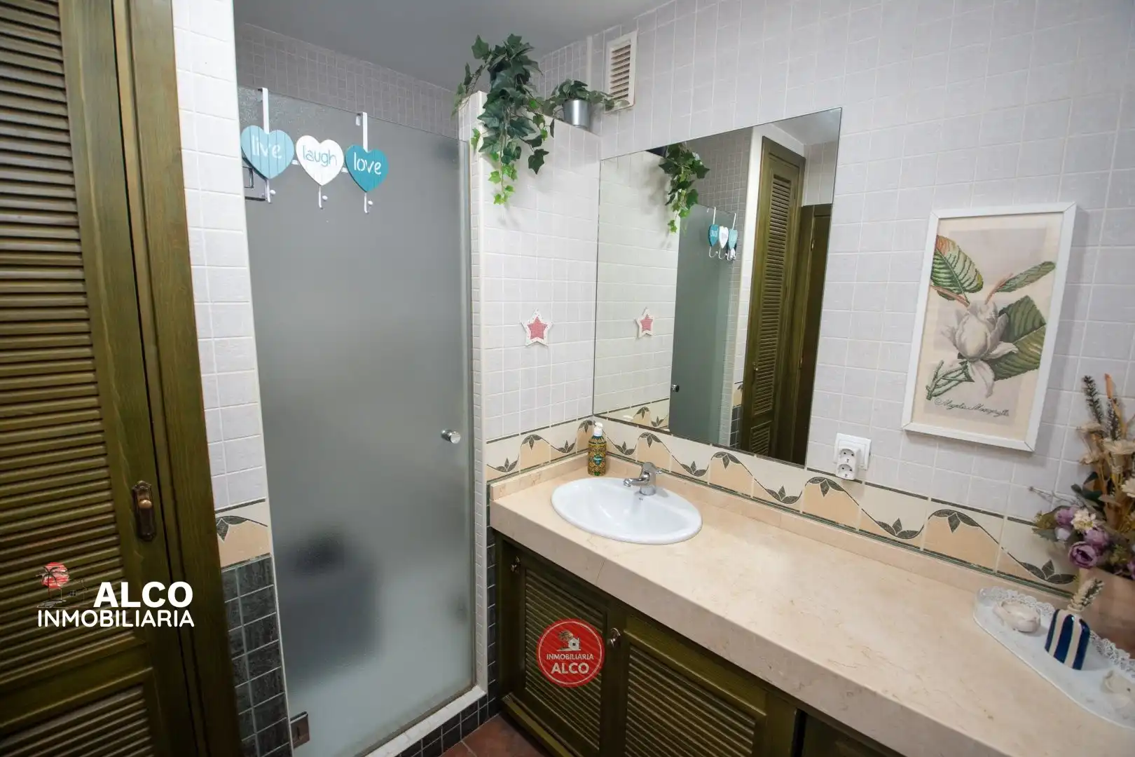 Bany de Pis en venda en Torrox amb Aire condicionat, Calefacció i Terrassa