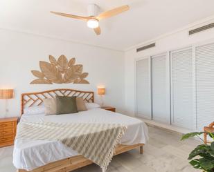 Bedroom of Flat to rent in La Manga del Mar Menor  with Air Conditioner, Heating and Private garden
