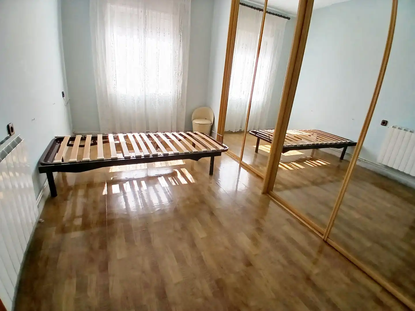 Schlafzimmer von Wohnung zum Verkauf in Barcelona mit Klimaanlage, Heizung und Parkett