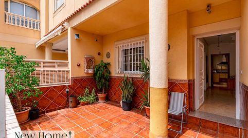 SE VENDE GRAN CASA EN BARRIO ARCHILLA