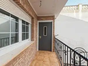Terrassa de Casa o xalet en venda en La Puebla de Híjar amb Aire condicionat, Calefacció i Jardí privat