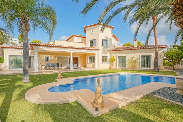 Casa-chalet en Venta en Cala Advocat - Baladrar