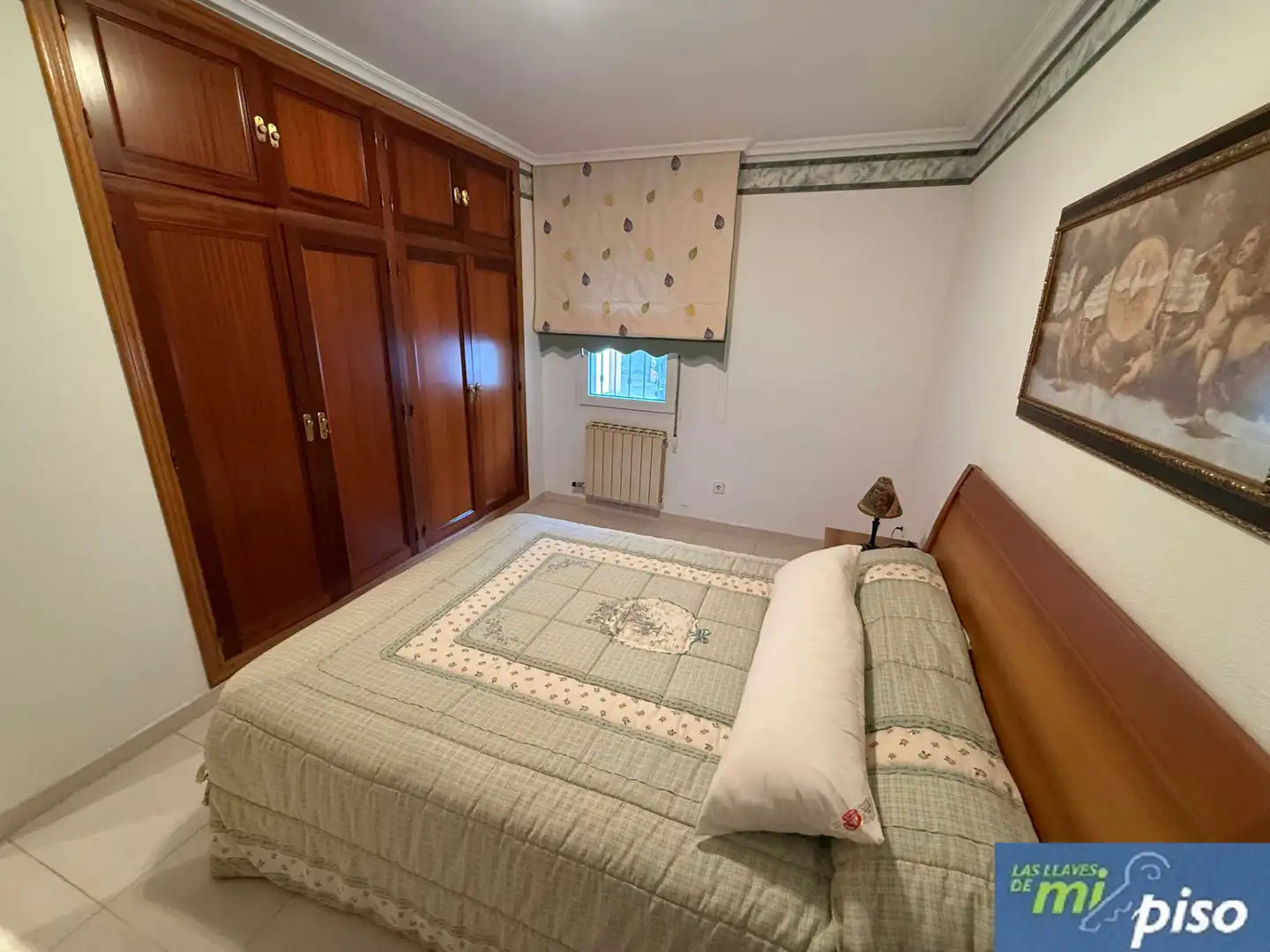 Dormitori de Casa o xalet en venda en Santovenia de Pisuerga amb Calefacció, Jardí privat i Parquet