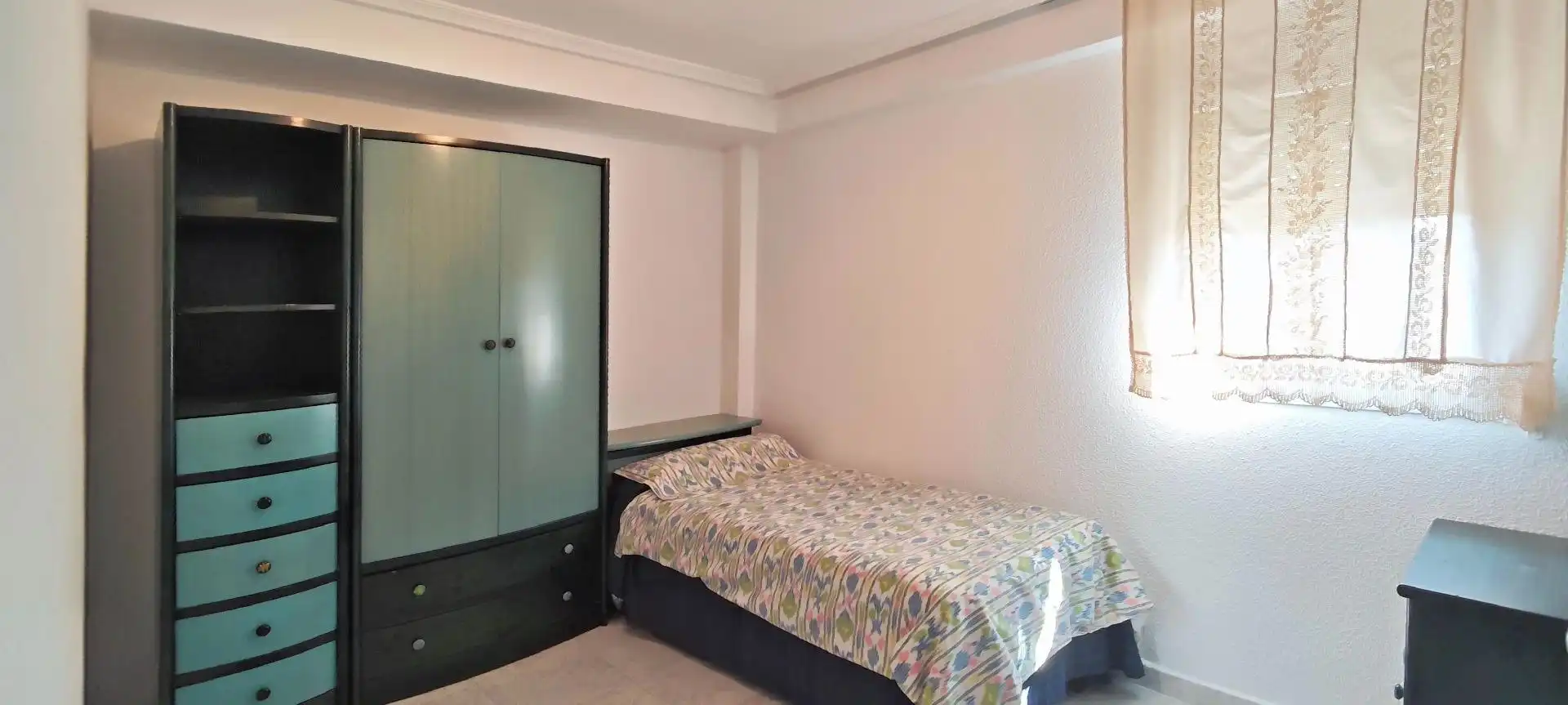 Bedroom of Flat for rent in Madrid  with Air Conditioner, Heating and Furnished