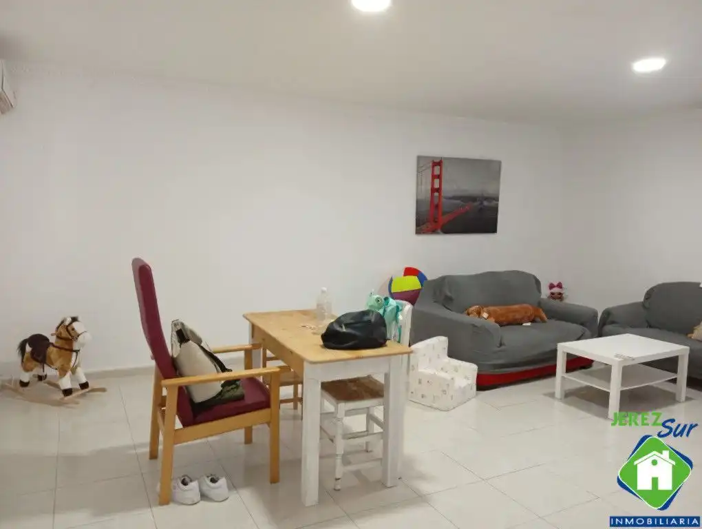 Living room of Country homes for sale in Jerez de la Frontera  with Air Conditioner and Heating