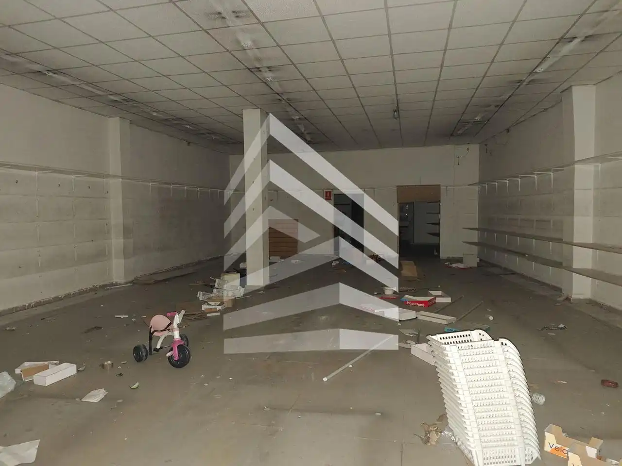 Office space for sale in De L'Anselm Clavé, imagen 13