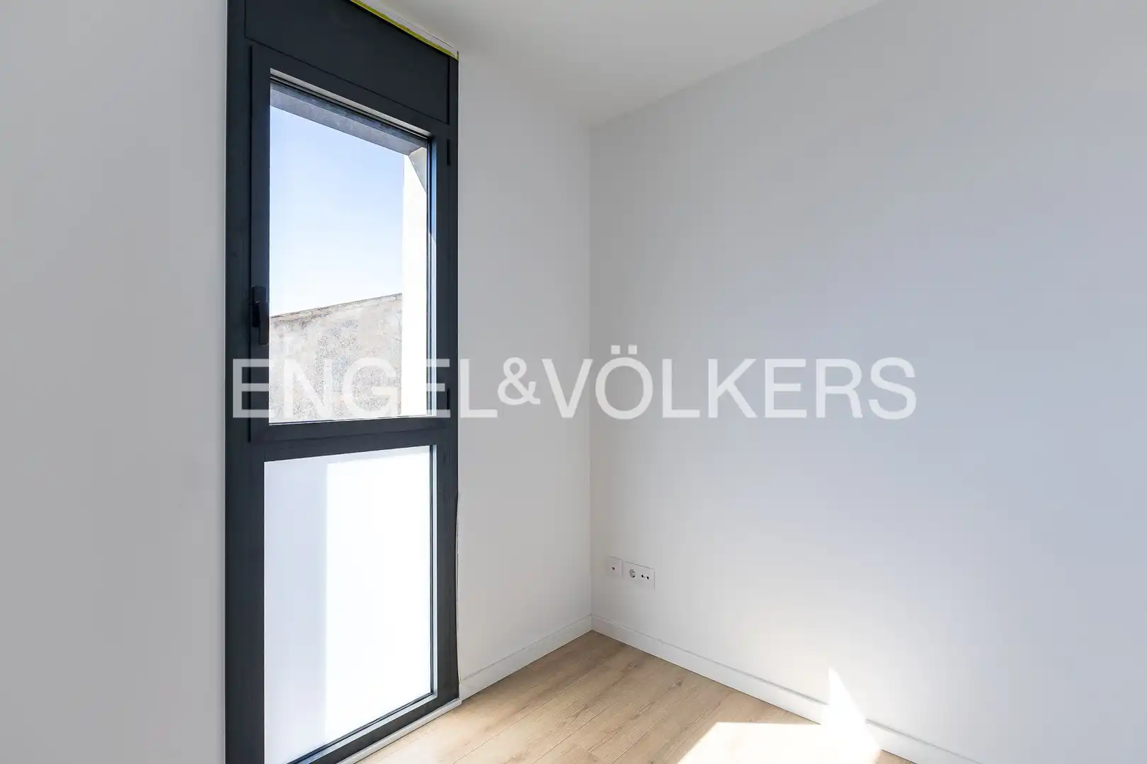 Balcony of Flat for sale in Castelldefels  with Air Conditioner, Heating and Parquet flooring