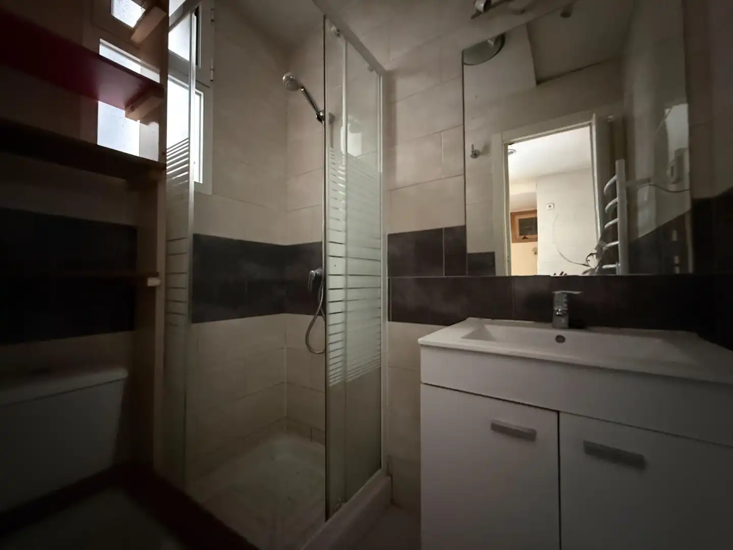 Baño de Piso en venta en Madrid con Calefacción y Alarma