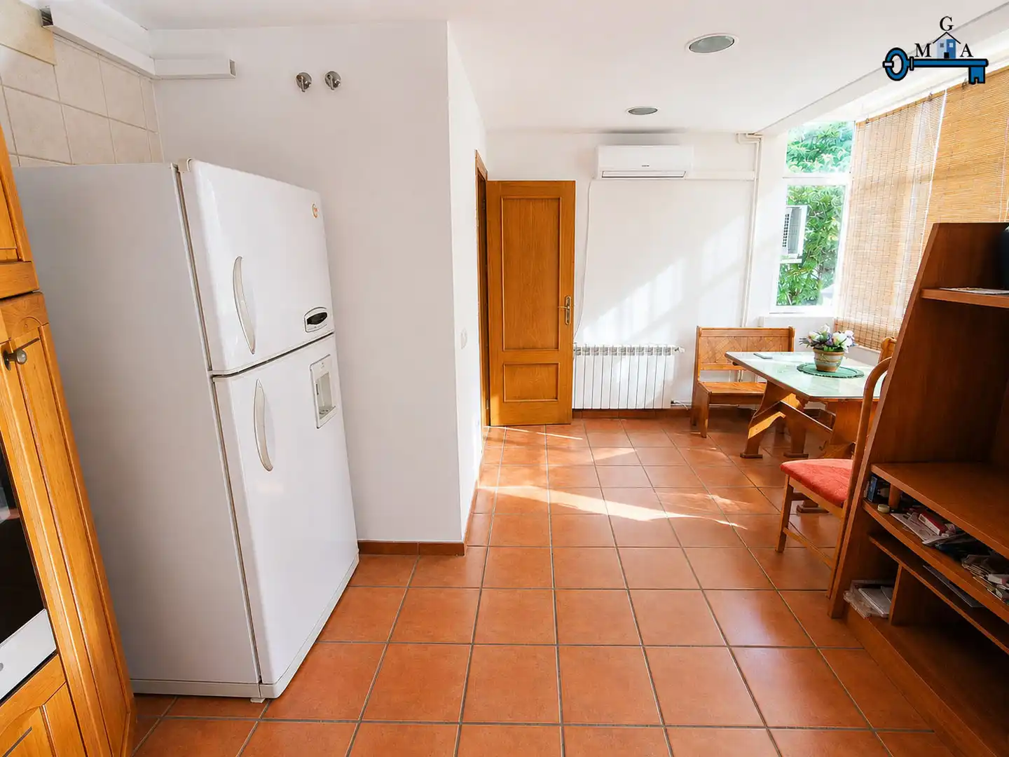 Kitchen of Flat for sale in Fuenlabrada  with Air Conditioner, Heating and Parquet flooring
