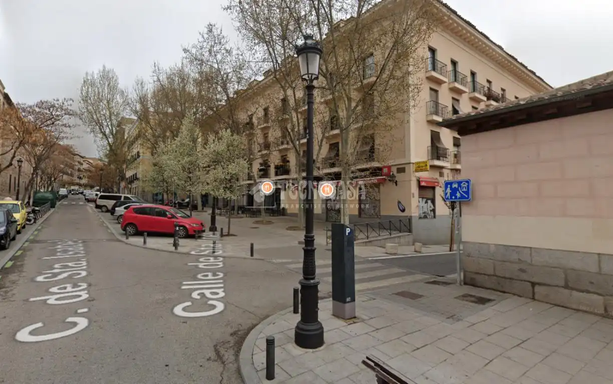 Exterior view of Garage for sale in Madrid