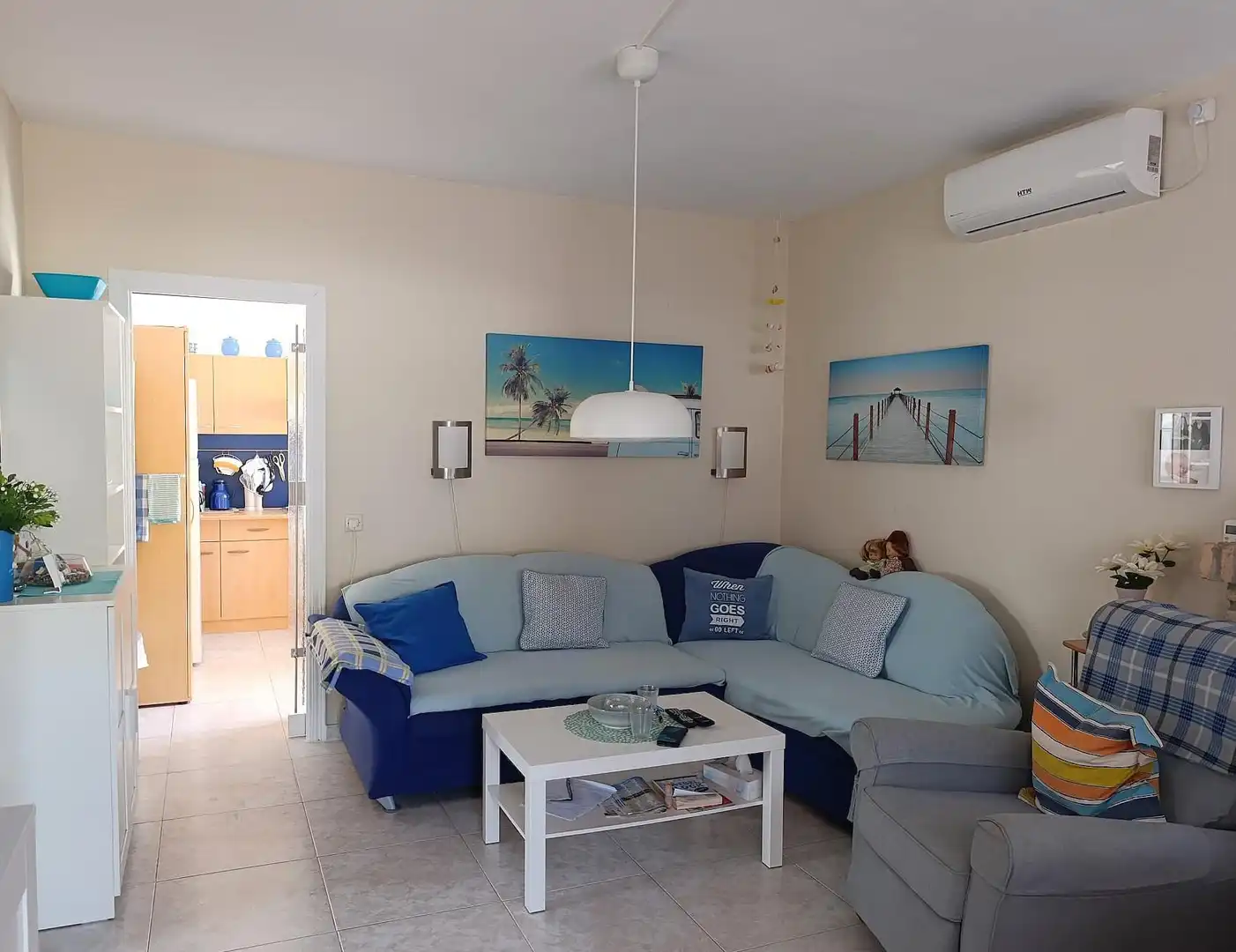 Living room of Houses for sale in Chiclana de la Frontera  with Air Conditioner, Heating and Private garden