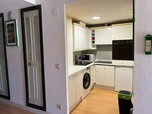 Cuina de Apartament de lloguer en Aisa amb Parquet, Traster i Moblat