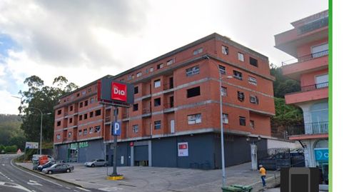 EDIFICIO EN VIMIANZO