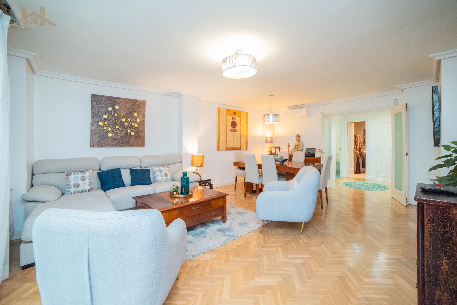 Sala d'estar de Pis en venda en Pozuelo de Alarcón amb Aire condicionat, Calefacció i Piscina comunitària