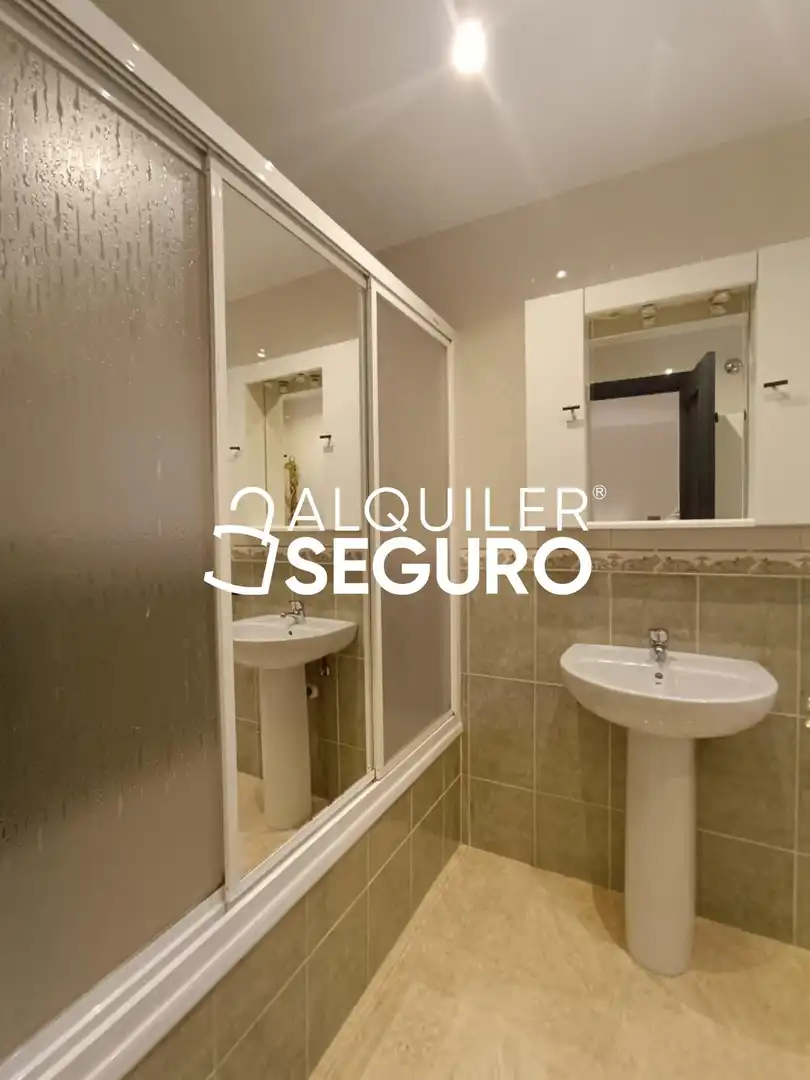 Bathroom of Houses for rent in Los Robles  