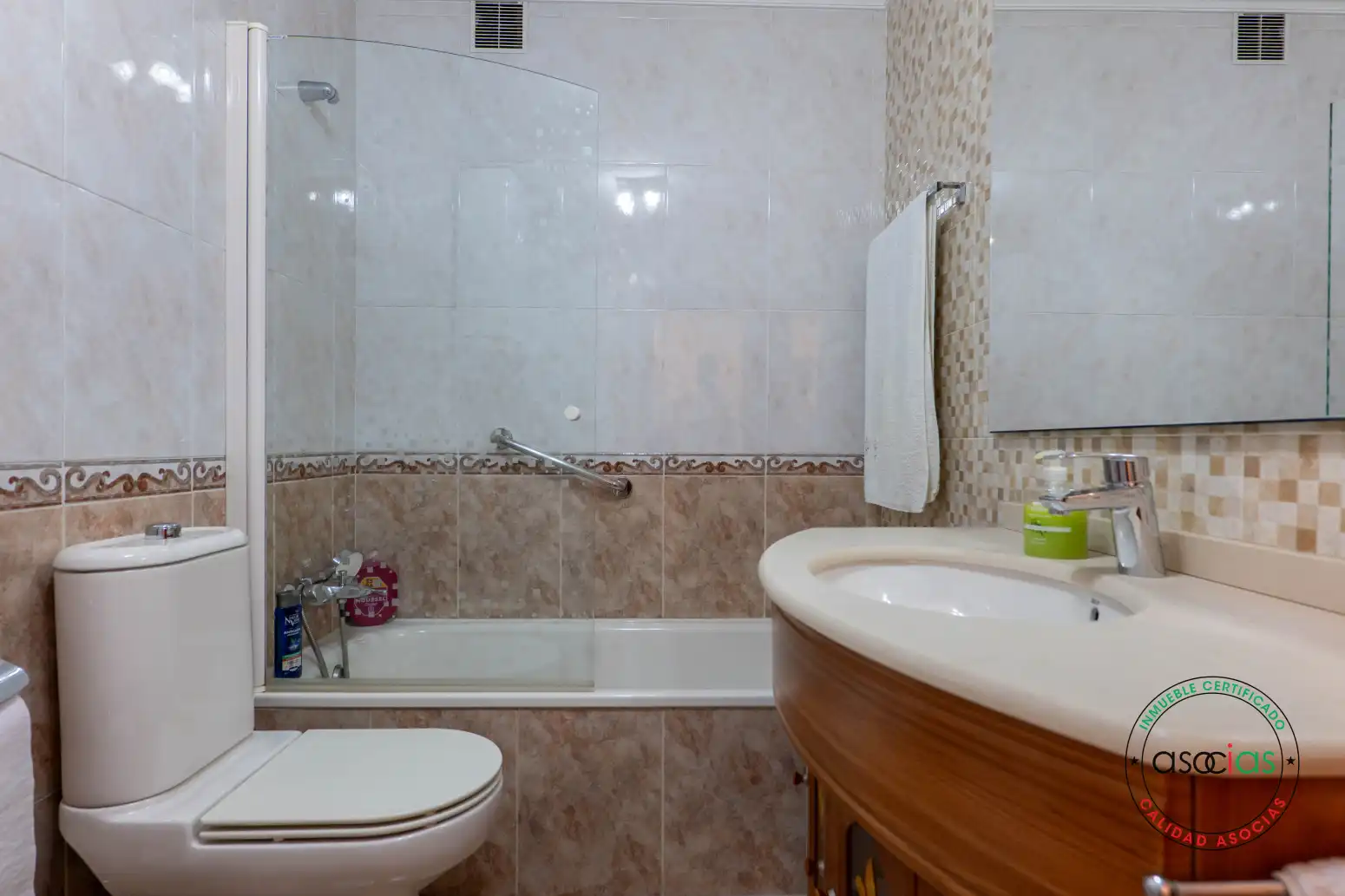 Bathroom of Flat for sale in Gijón   with Heating and Parquet flooring