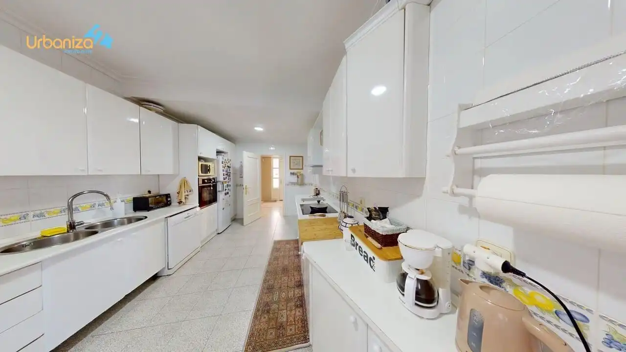 Cocina de Casa o chalet en venta en Badajoz con Aire acondicionado, Calefacción y Jardín privado