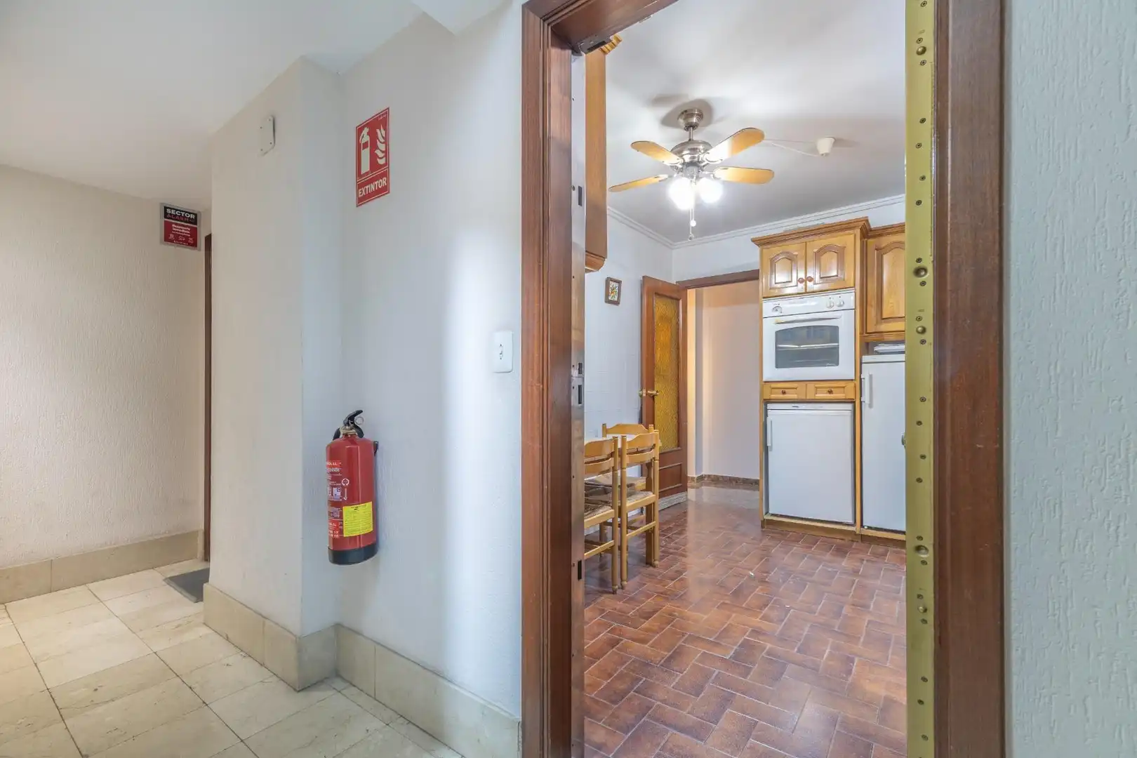 Wohnung zum Verkauf in Valencia mit Klimaanlage