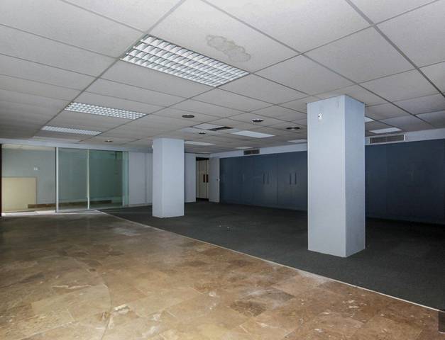 Local comercial en Venta en Carrer de Fluvià, 213 en Sant Martí de Provençals