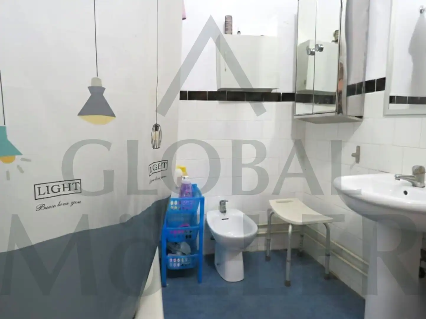 Baño de Piso en venta en Cartagena con Amueblado y Balcón